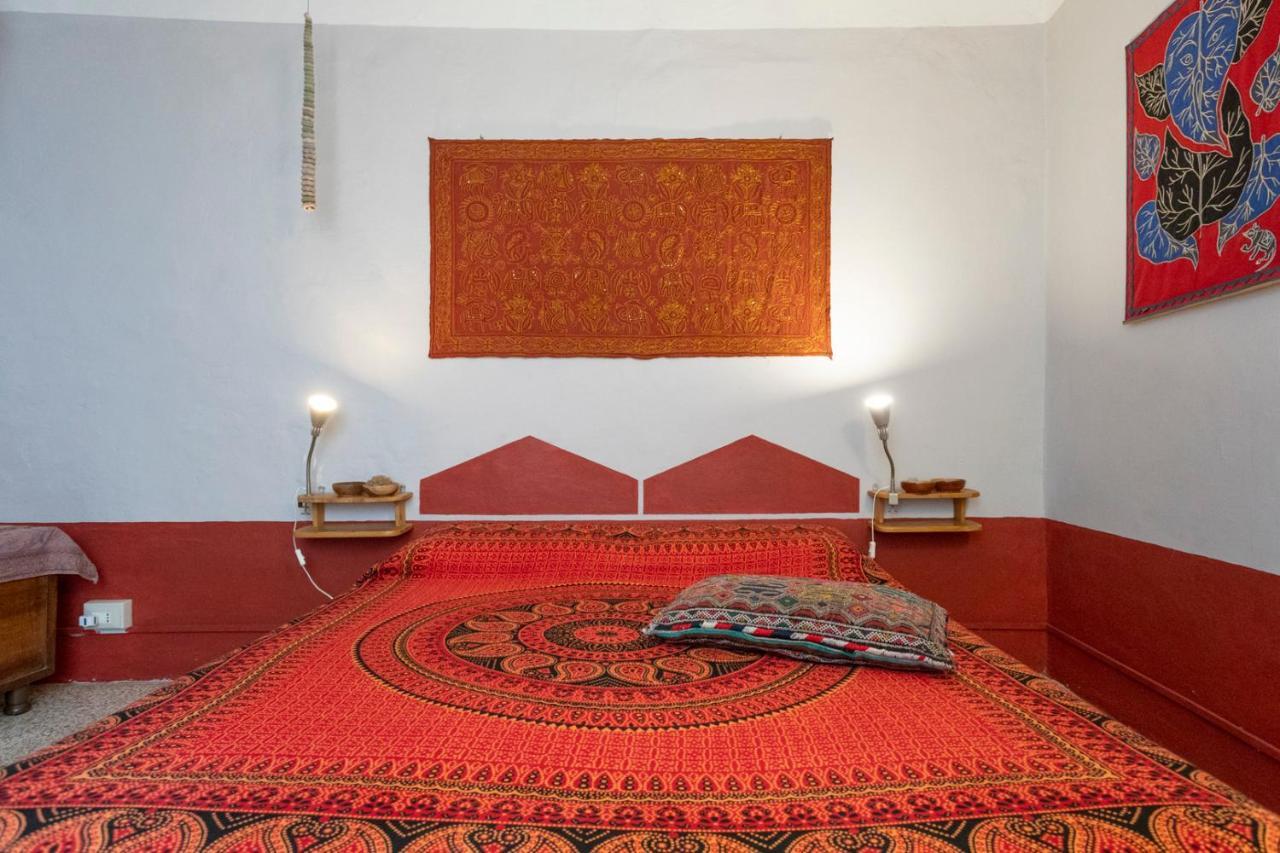 Le Cisterne B&B Amelia Eksteriør billede